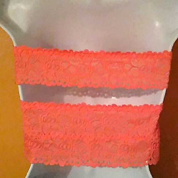 Top S - Picture 2 of 2